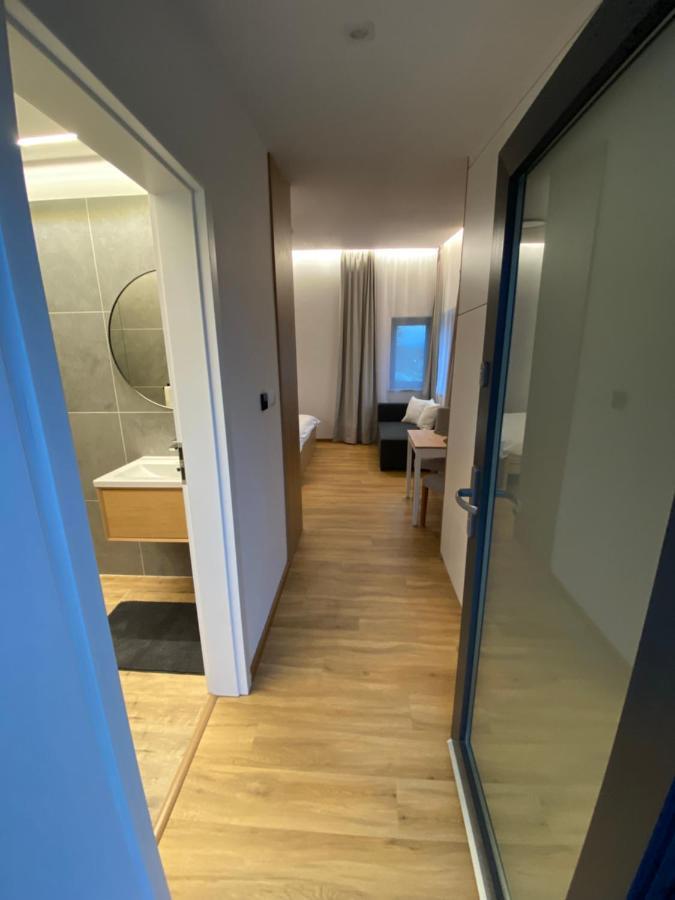 Familyfithouse Lägenhet Bystrice  Exteriör bild